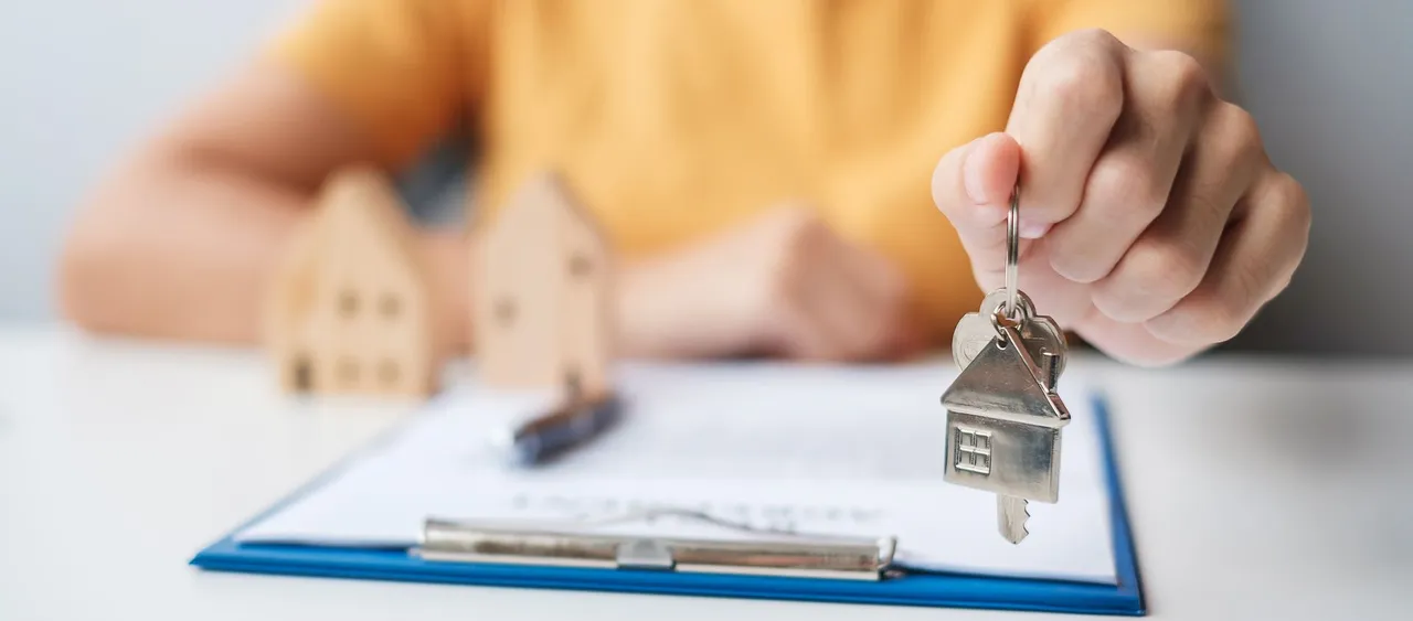 property management contract